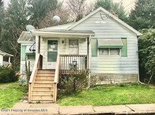 1164 Bennett St, Old Forge, PA 18518