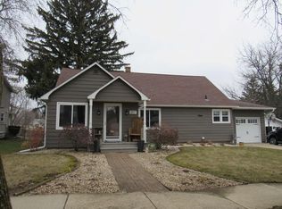 1817 19th St, Monroe, WI 53566