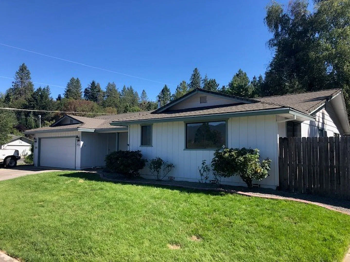 3 Bed 2 Bath With Garage, Fenced Yard & Laundry Hookups — Photo 1