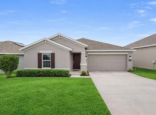 946 Laurel View Way, Groveland, FL 34736