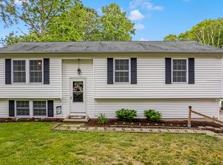 199 Old Colchester Rd, Salem, CT 06420