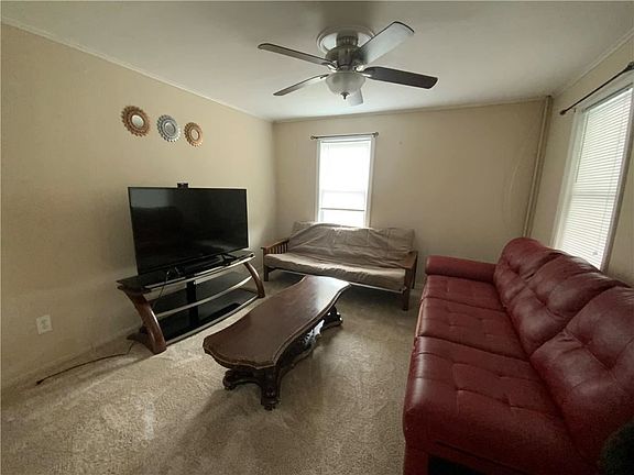 4th image of 14 Coutu Ct