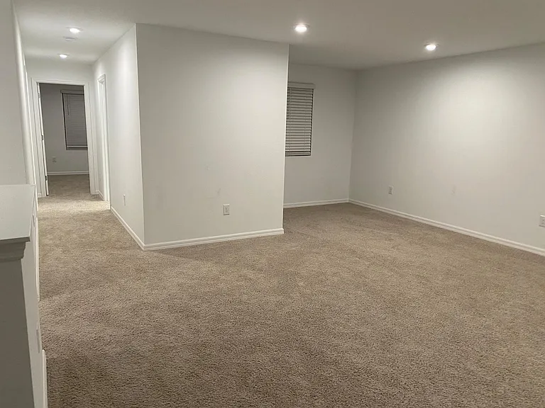 5916 Laurelcrest Gln — Photo 6