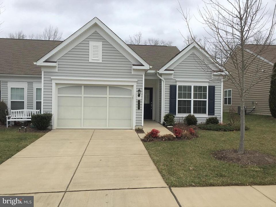 1st image of 263 Long Point Dr