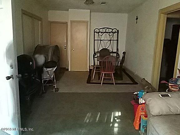 2nd image of 3939 Rogers Ave