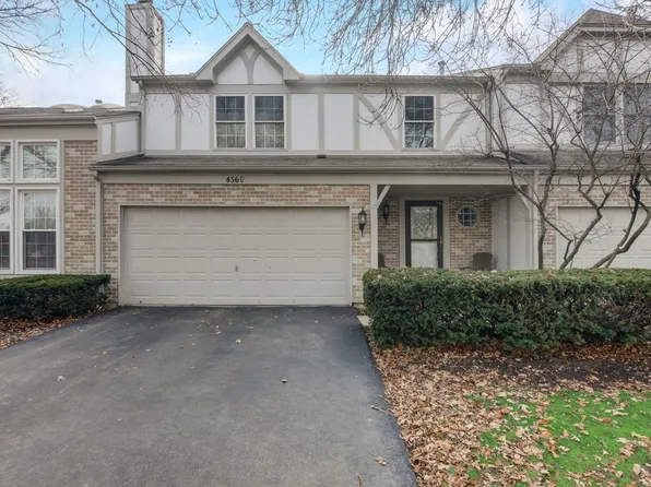 4560 N Sapphire Dr, Hoffman Estates, IL 60192