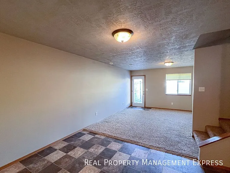 3604 W 93rd St #3 — Photo 4