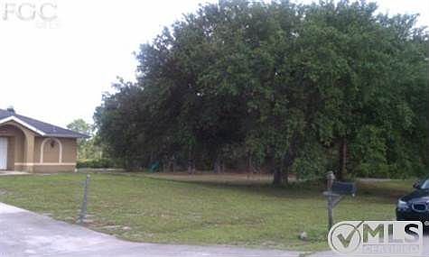 4th image of 1708 Henry Ave