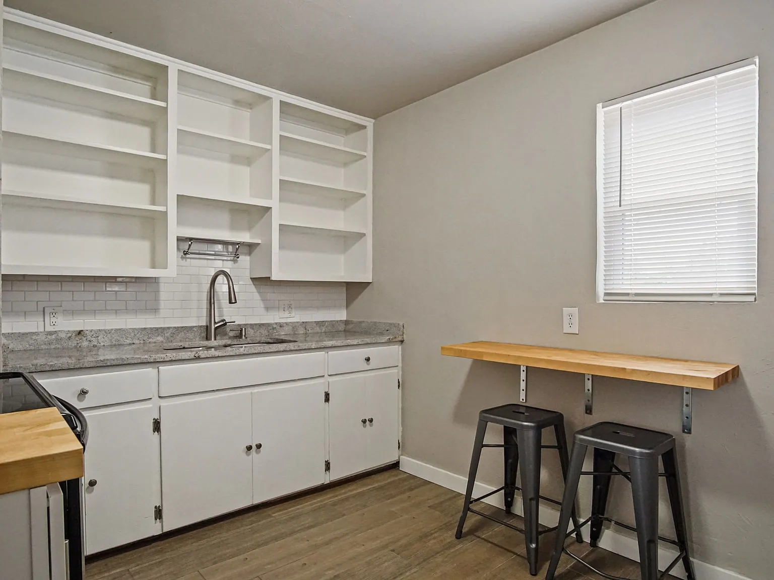 1 bed, 598 sqft, $850 — Photo 2