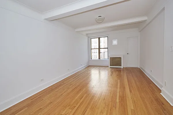 Rented by Brown Harris Stevens | media 20