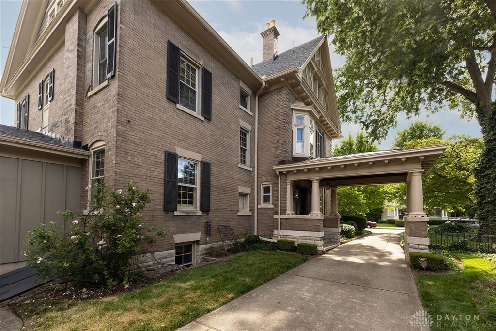 714 N Wayne St, Piqua, OH - View 6