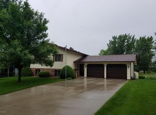 312 7th St NW, Byron, MN 55920