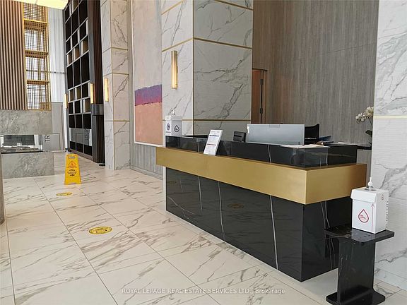 2nd image of 950 Portage Pkwy #3103