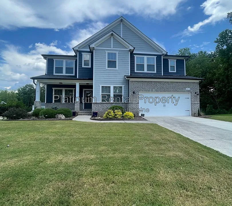 3215 Summerpoint Xing
