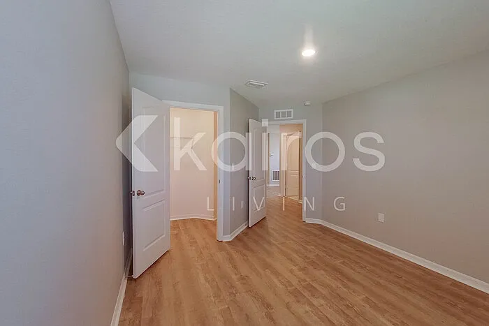 8512 Indian Laurel Ln — Photo 26
