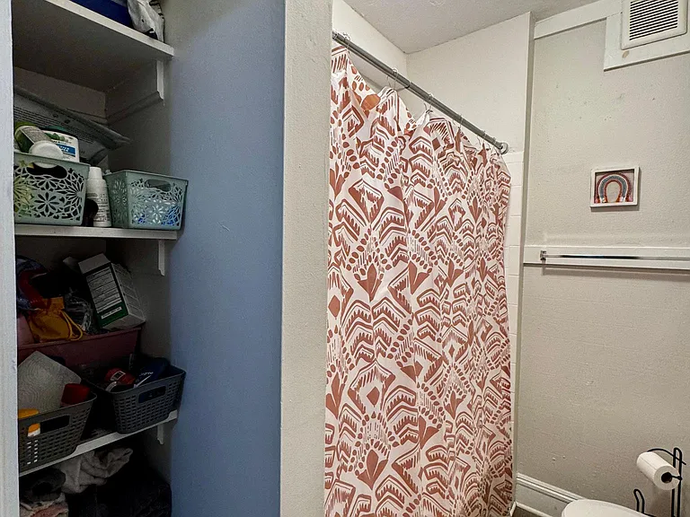 11 John St #10 — Photo 10