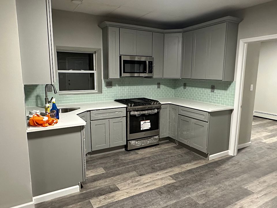 1st image of 1701 S Wood Ave #2