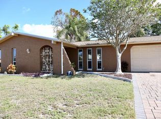 9304 Sterling Ln, Port Richey, FL 34668
