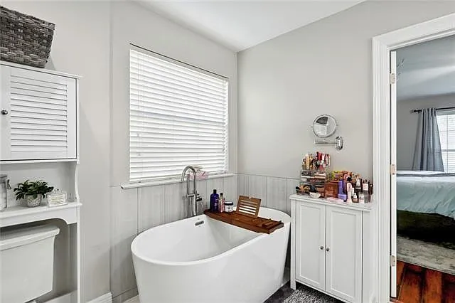 115 Savanna Dr — Photo 9