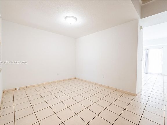 3rd image of 10966 NW 43rd Ter Unit 10966