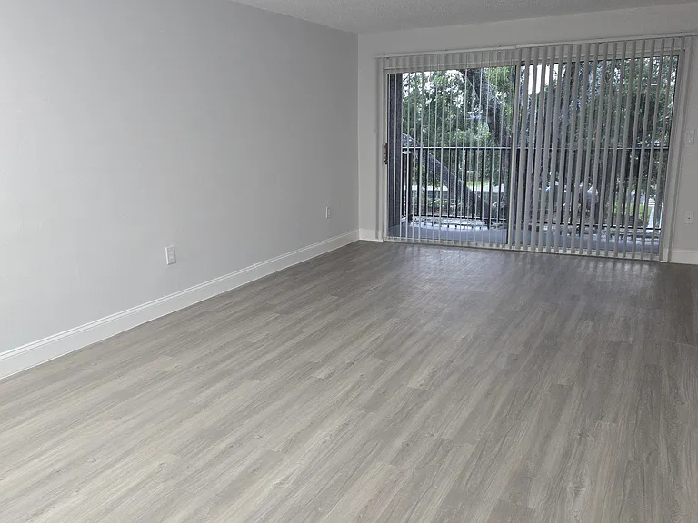 Veranda Flats — Photo 16