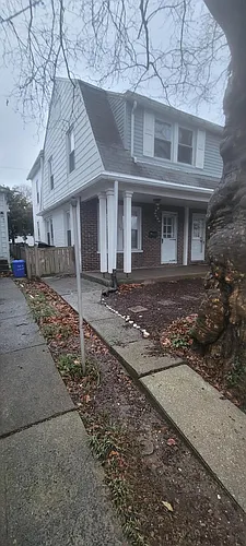 762 Hawthorne Rd Photo 1