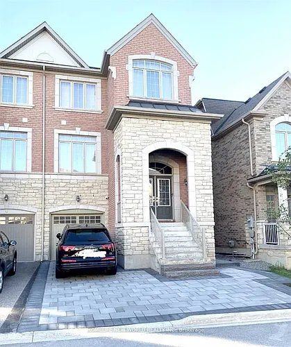 10 Earl Goodyear Rd #MAIN FLOOR Photo 1