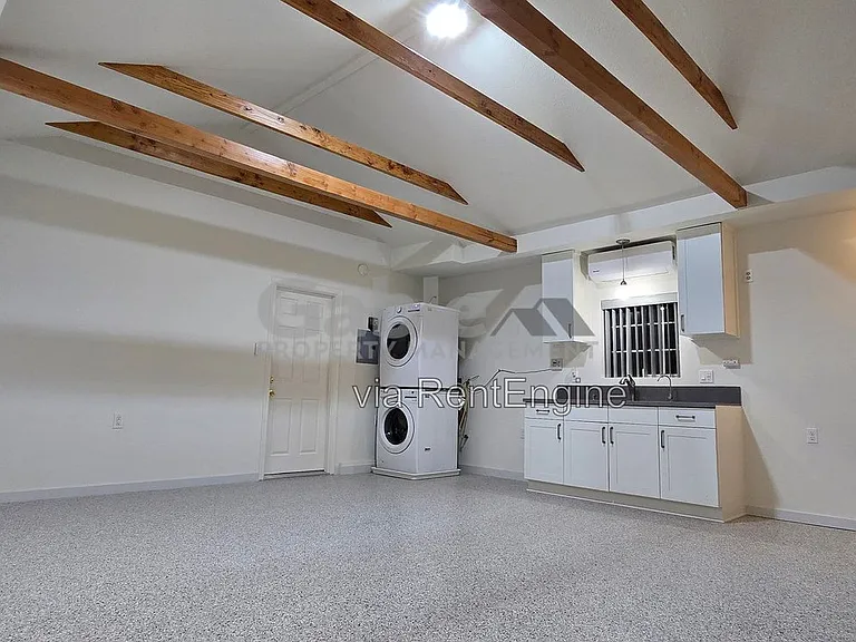 24943 1/2 Chestnut St — Photo 12