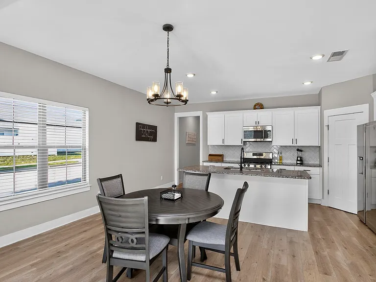 1525 White Tip Ln — Photo 12