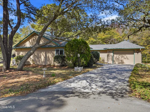 620 Jasmine Lane SW, Sunset Beach, NC 28468