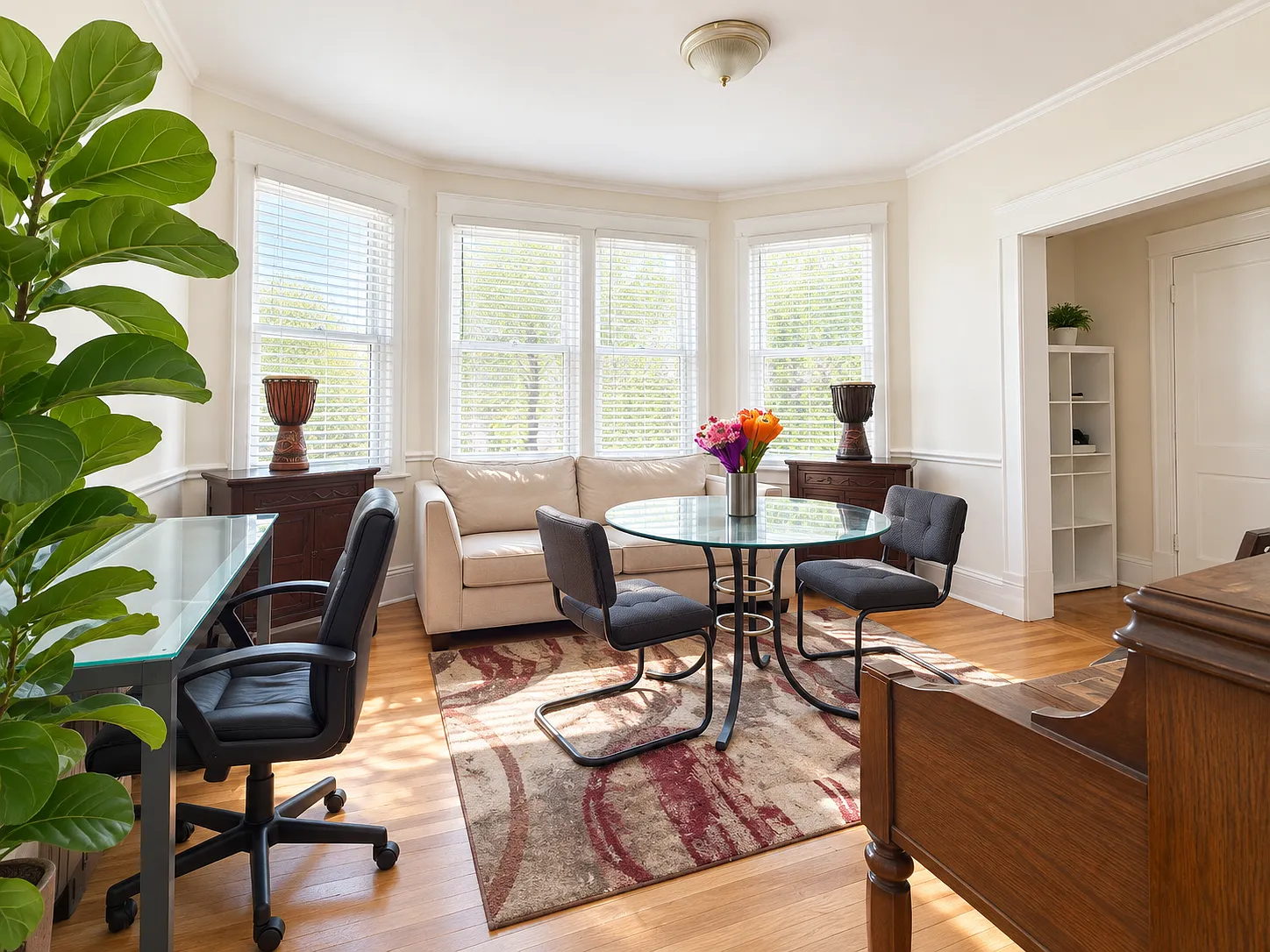 3 bed, 2100 sqft, $800 — Photo 3