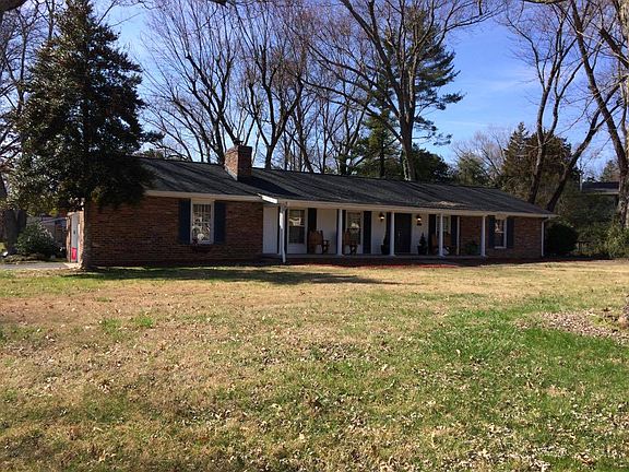 3rd image of 7800 Corteland Dr