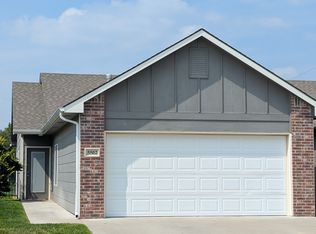 5502 N Edwards Cir, Wichita, KS 67204