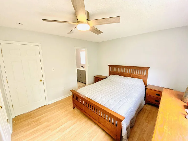 512 Joseph St #A — Photo 6