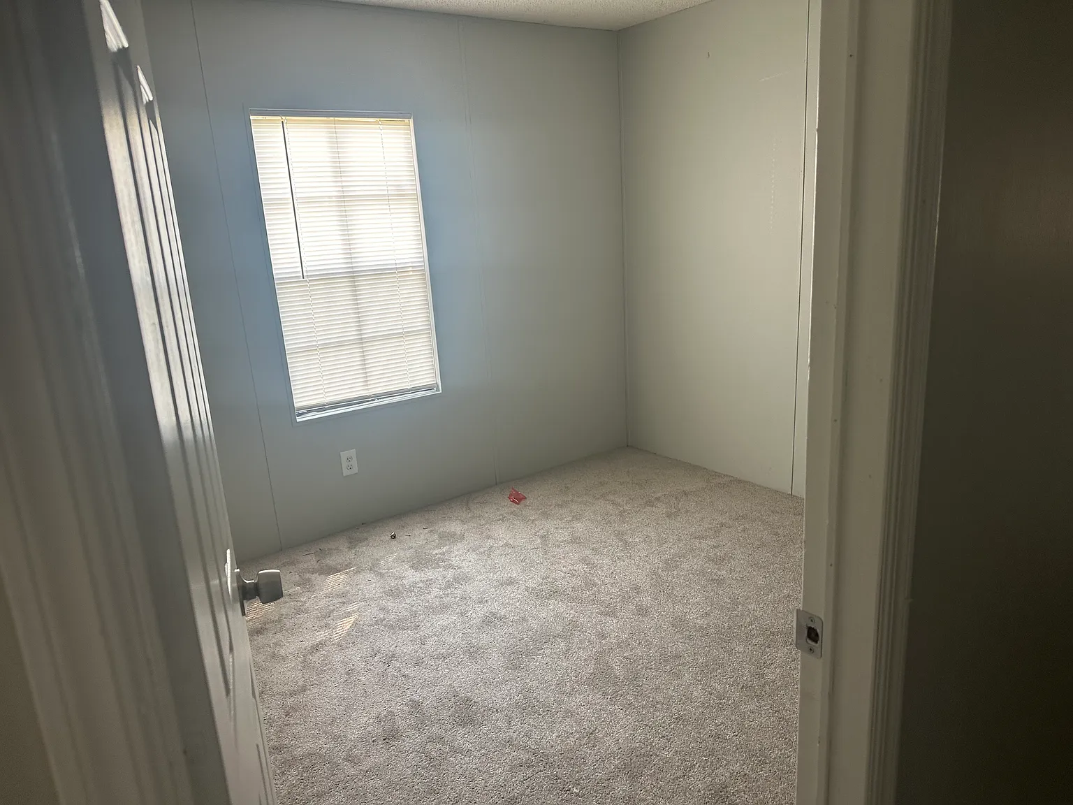 3 bed, 1500 sqft, $1,550 — Photo 3