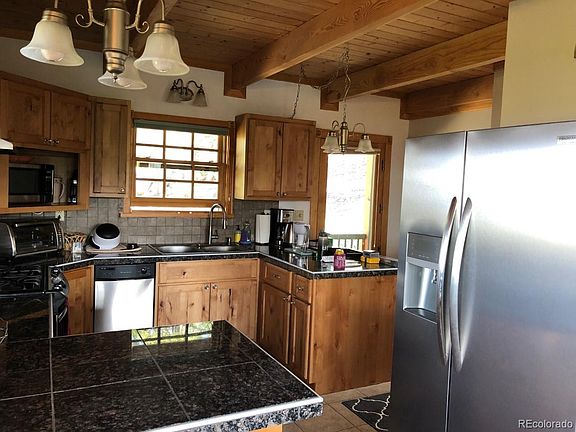 5th image of 389 Mount Elbert Dr