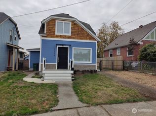 1219 8th St, Bremerton, WA 98337