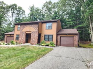 8 Pheasant Run #B, Smithfield, RI 02917