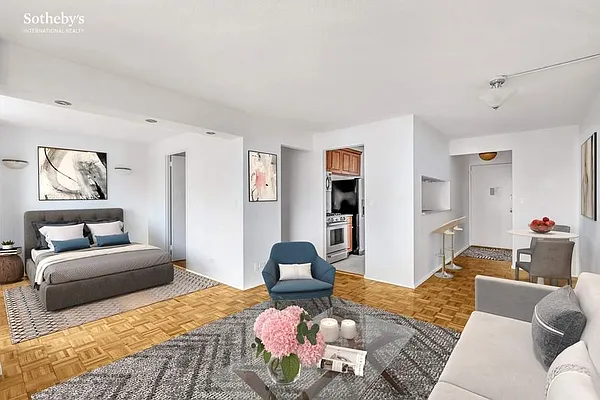 Rented by Sotheby's International Realty | media 2
