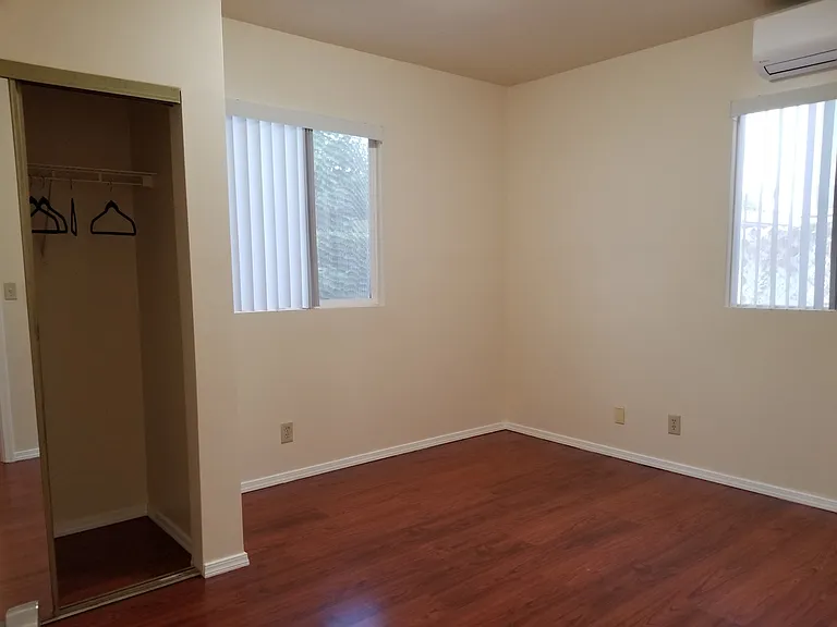 3741 Harding Ave #1 — Photo 23