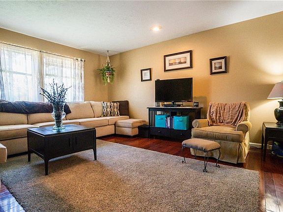 4th image of 1614 Wiltshire Dr
