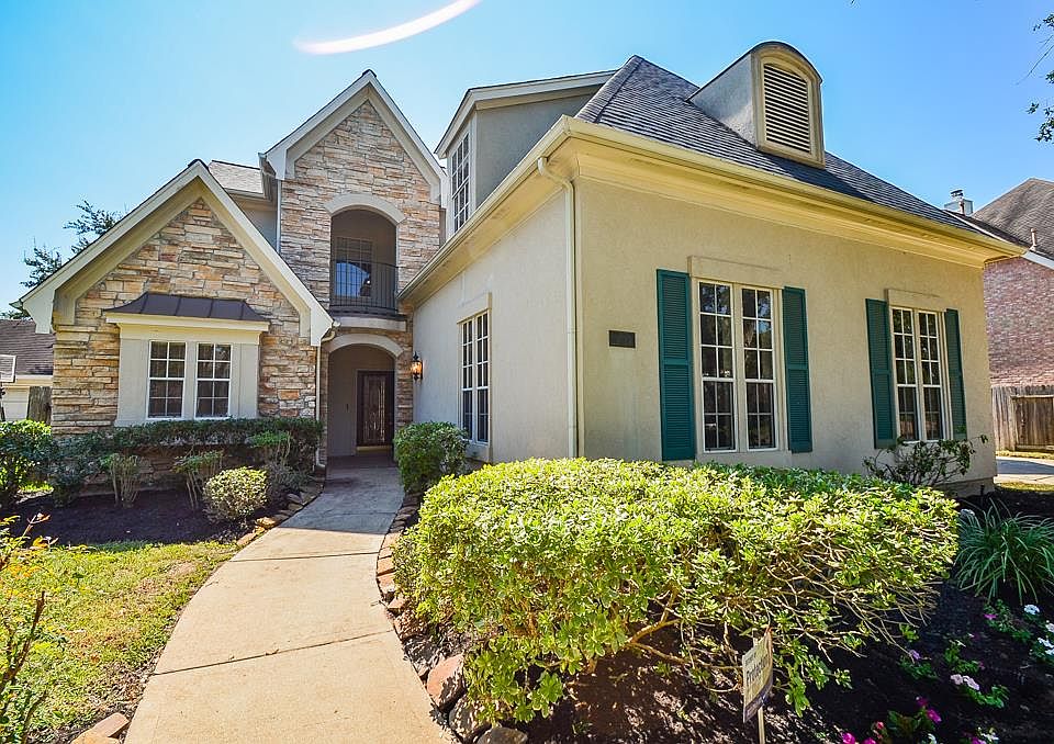 1st image of 1907 Crescent Oak Dr