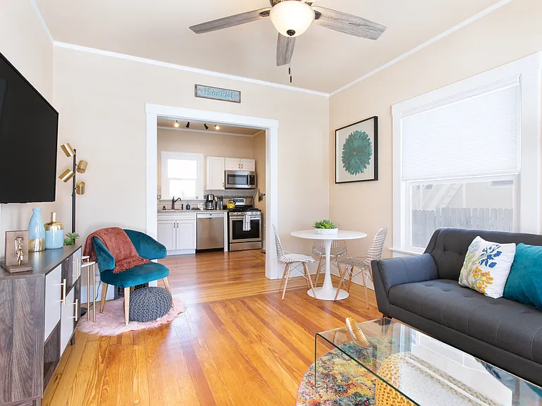 1107 N Wahsatch Ave — Photo 5