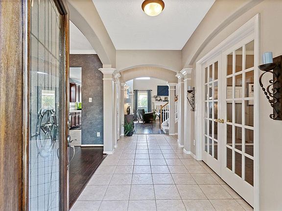 3rd image of 14218 Pawnee Bend Dr