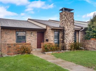 1511 Cherrycrest St, Dallas, TX 75228