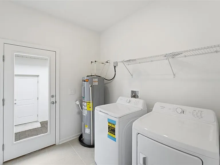 2140 Rider Rain Ln — Photo 15