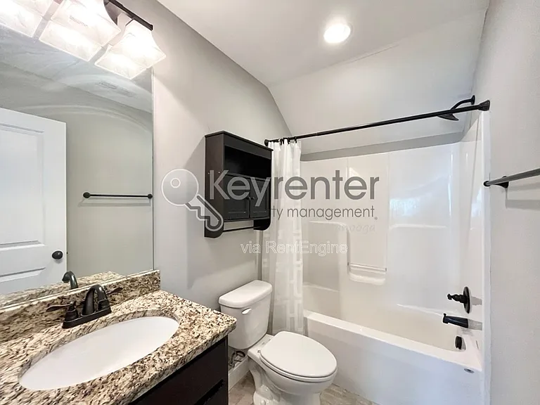 2758 Waterhaven Dr — Photo 25
