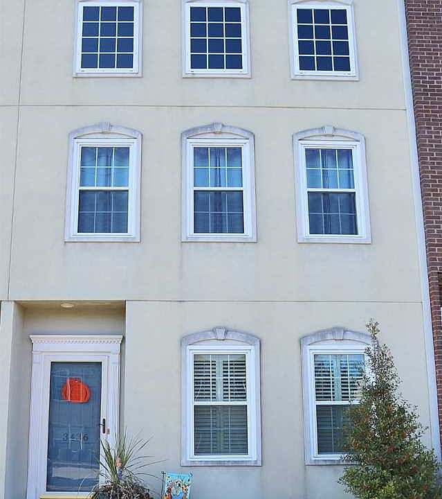 1st image of 3436 Manhattan Blvd