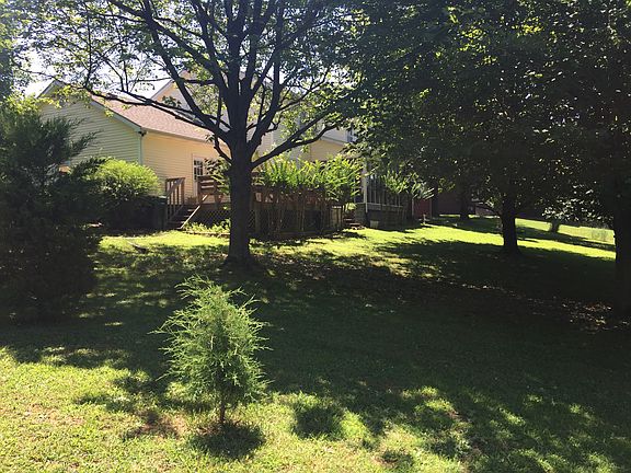 5th image of 4075 College Heights Dr