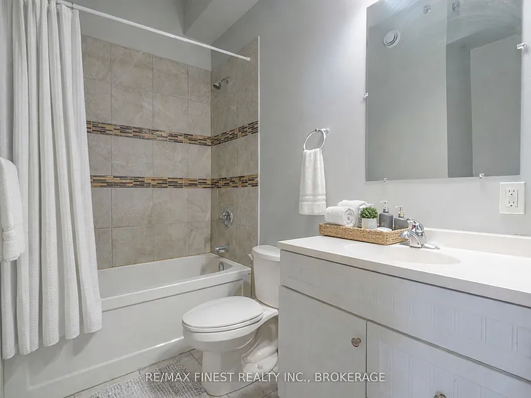 630A Princess St #501 — Photo 9